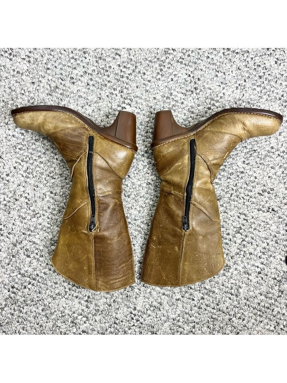 El Naturalista Spain distressed tan leather patchwork studded heeled boho boots - Picture 6 of 16